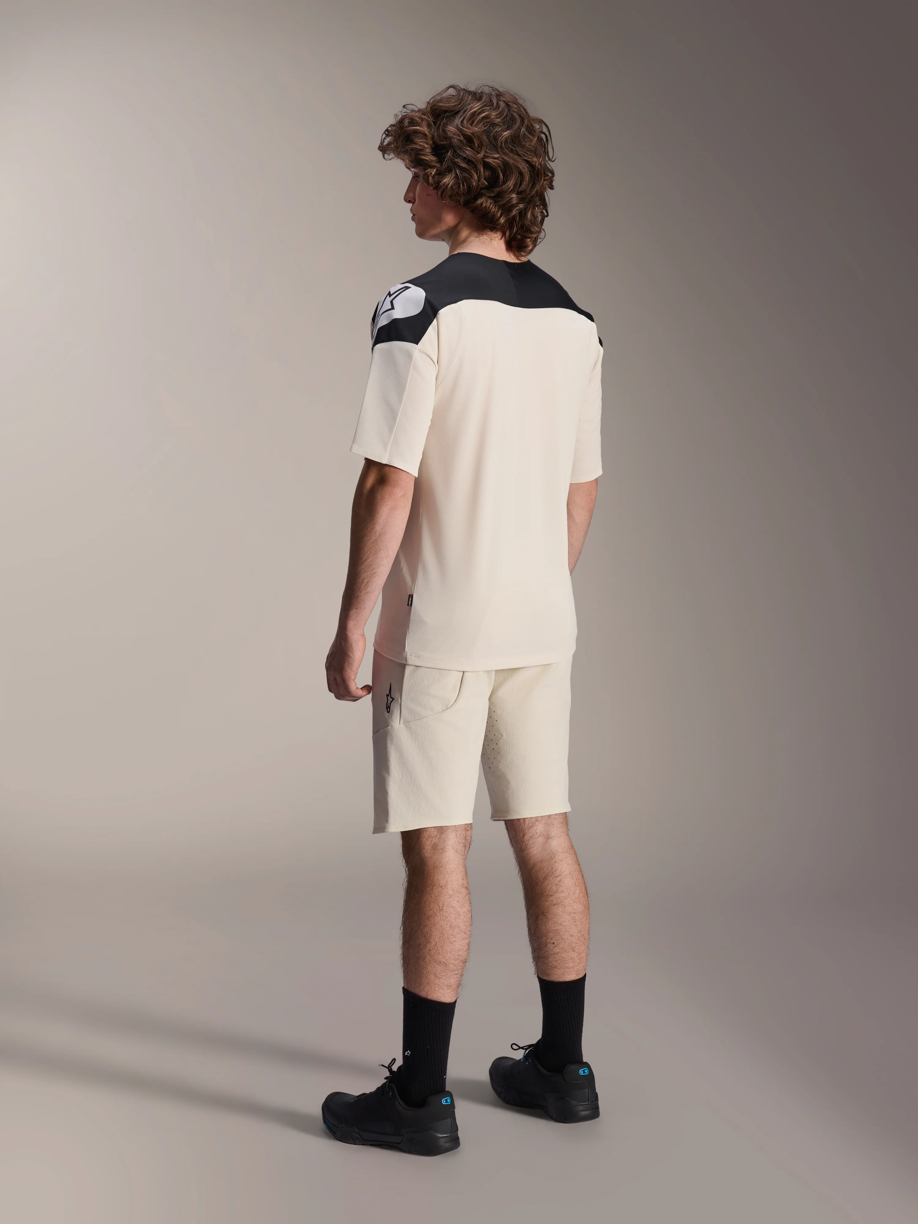 Pantaloncini A-Aria Elite - Image 4