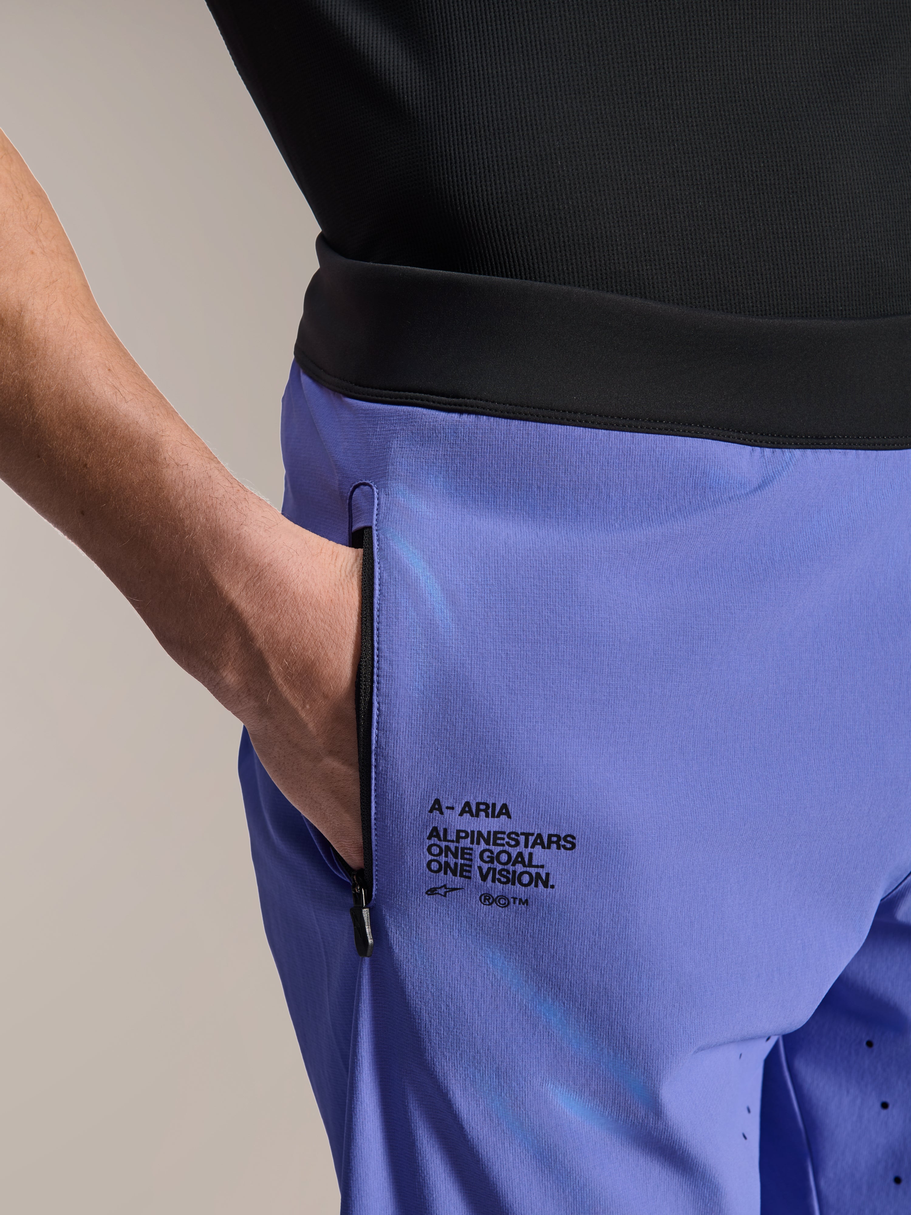 Pantaloncini A-Aria Lite Corti - Image 5