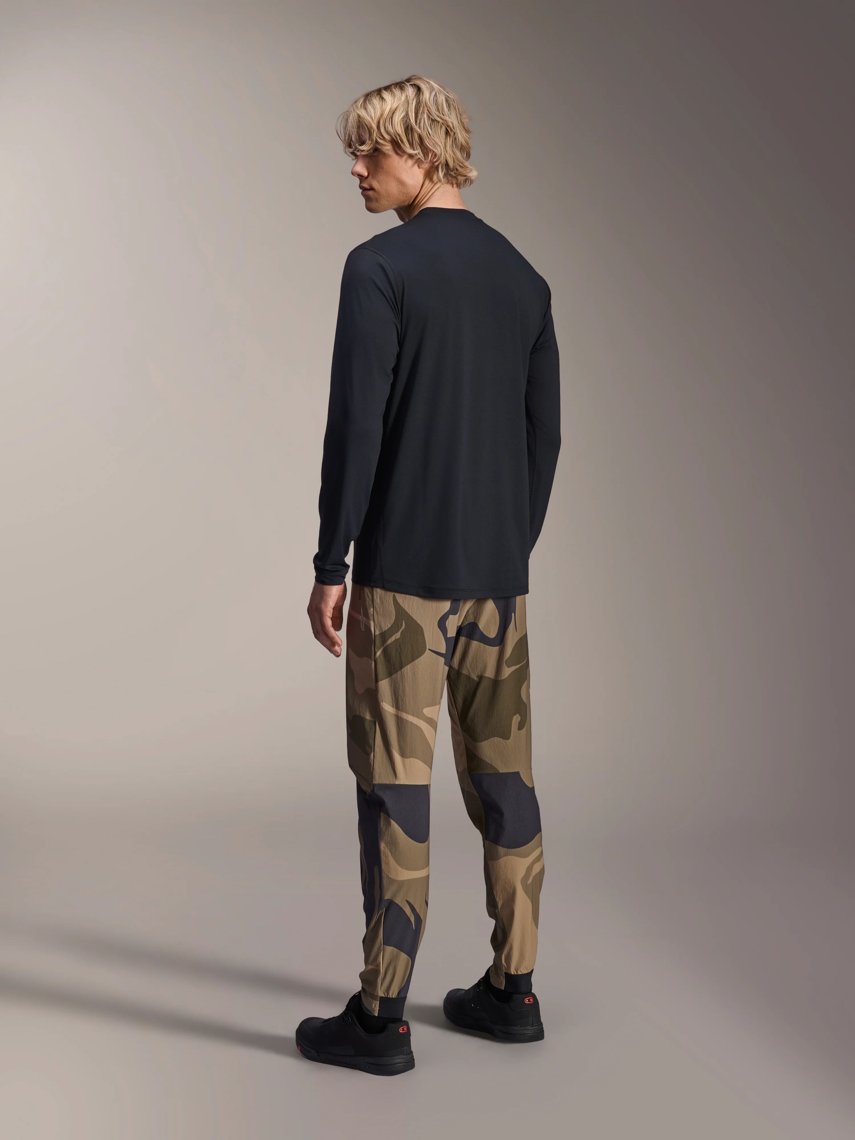 Pantaloni A-Dura Camo - Image 4