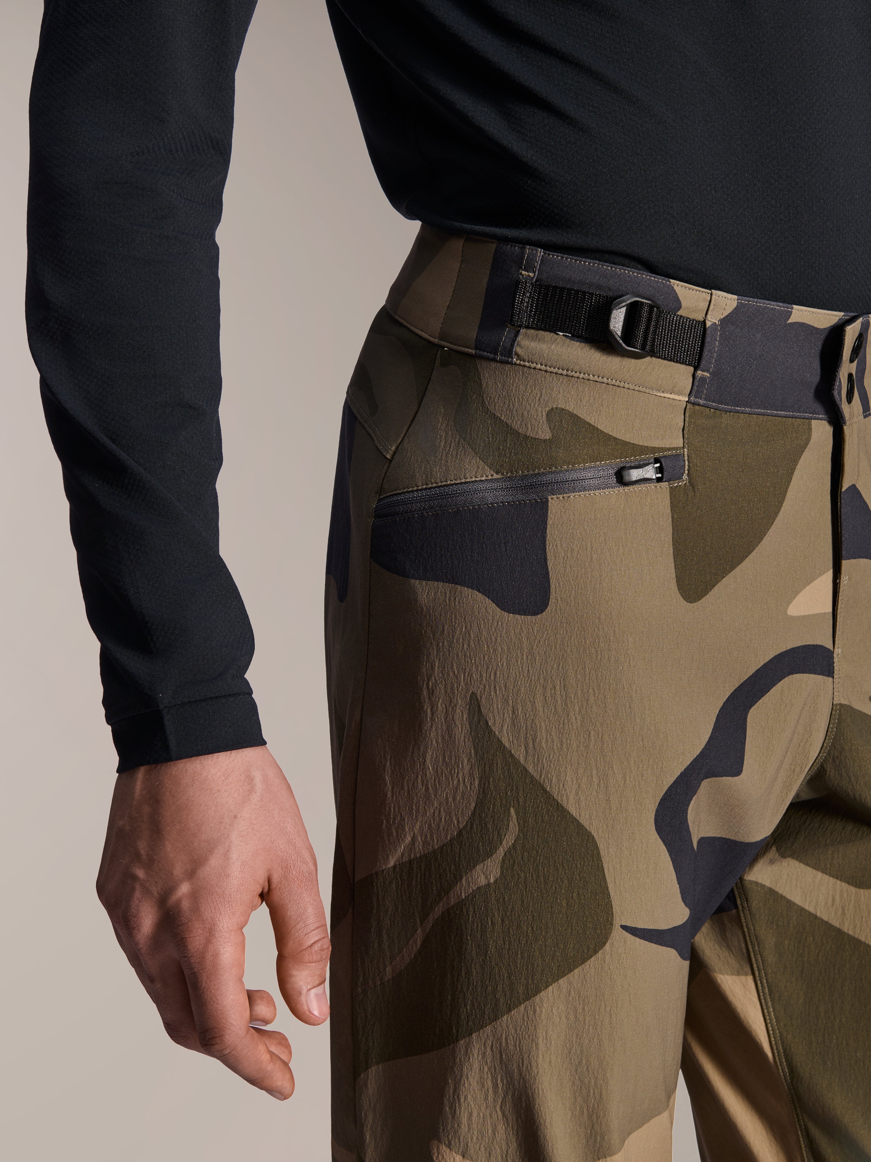Pantaloni A-Dura Camo - Image 5