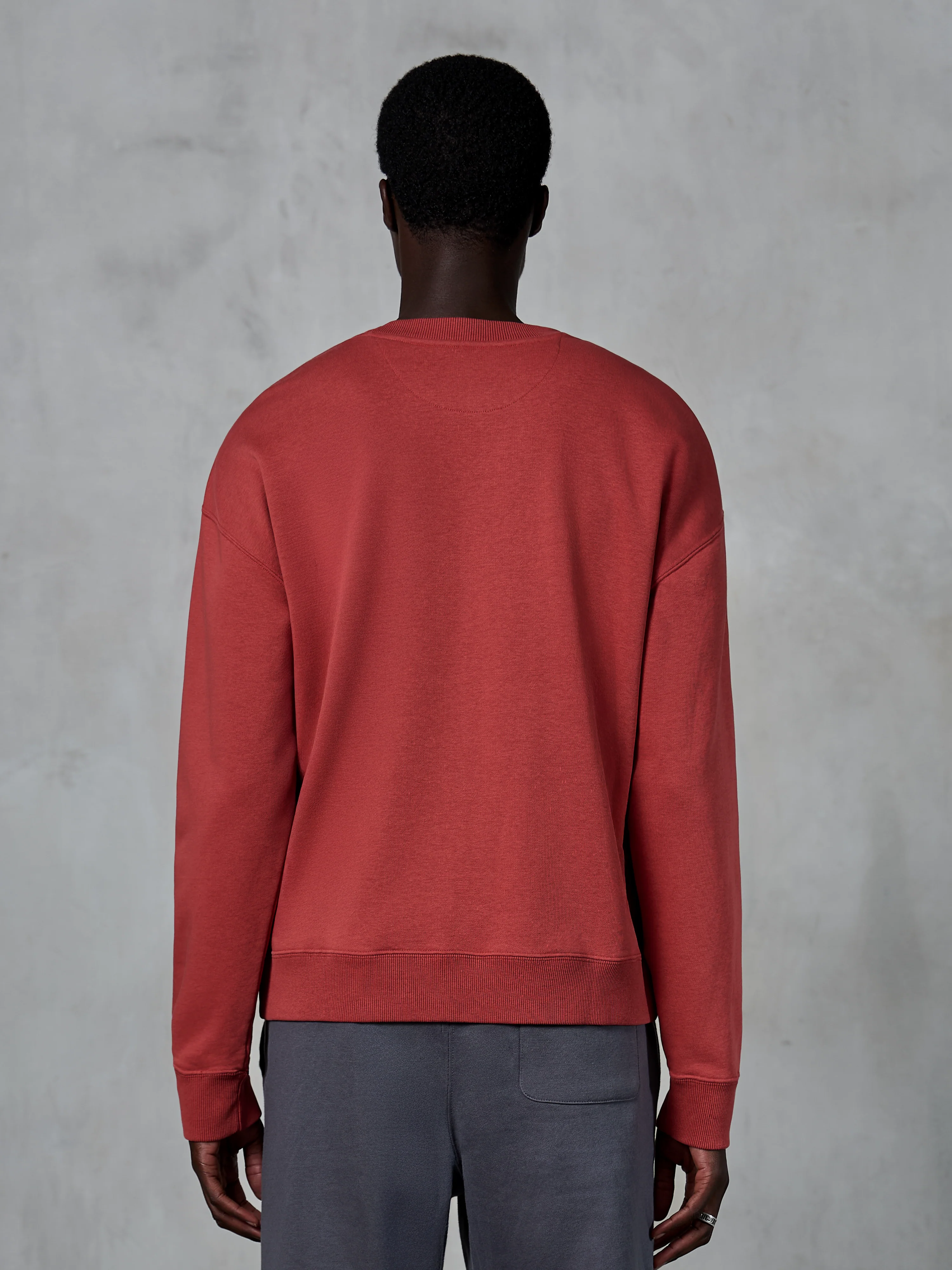 Felpa Essentials Ageless Crew - Image 6