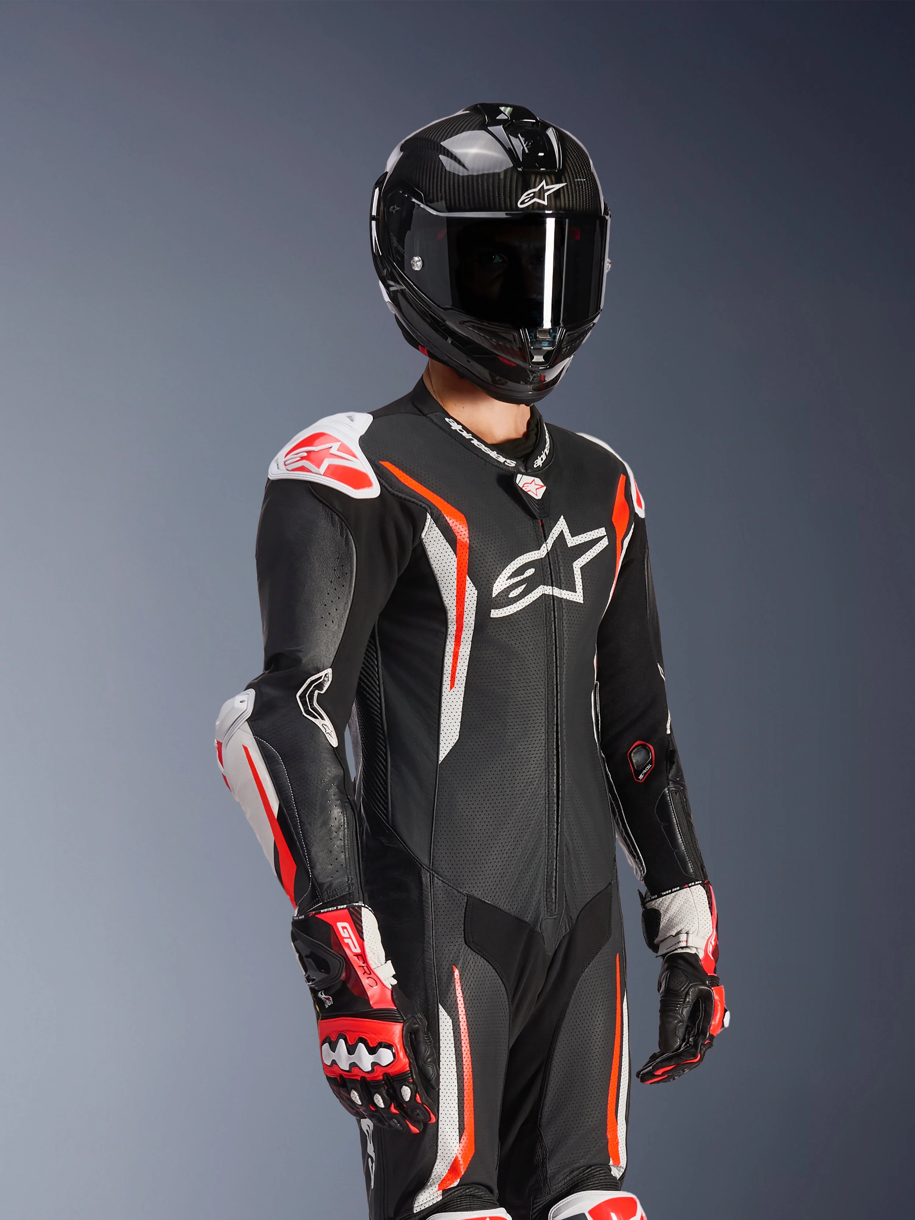 Tuta In Pelle GP Tech V5 1 Pezzo - Image 12