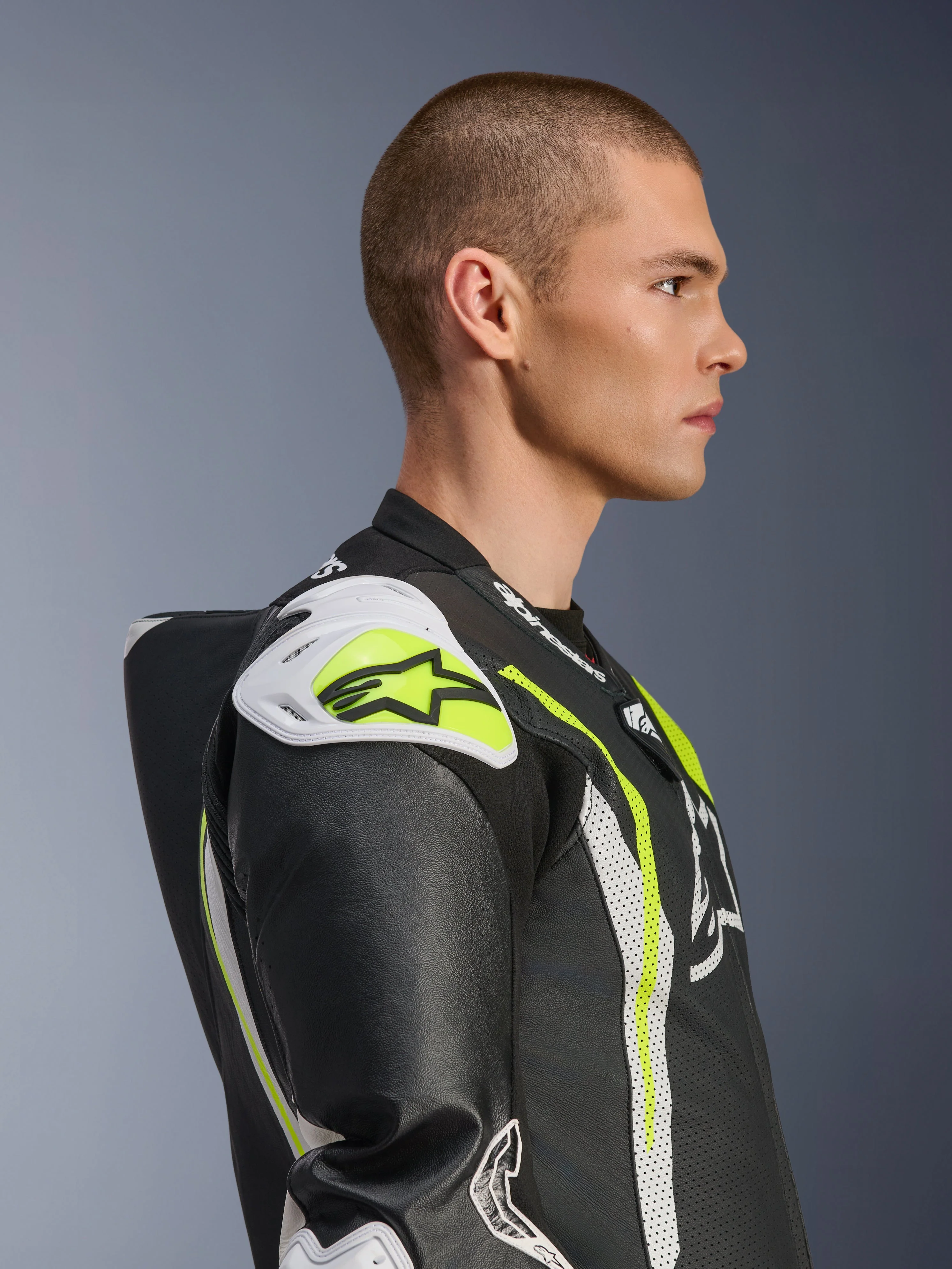 Tuta In Pelle GP Tech V5 1 Pezzo - Image 10