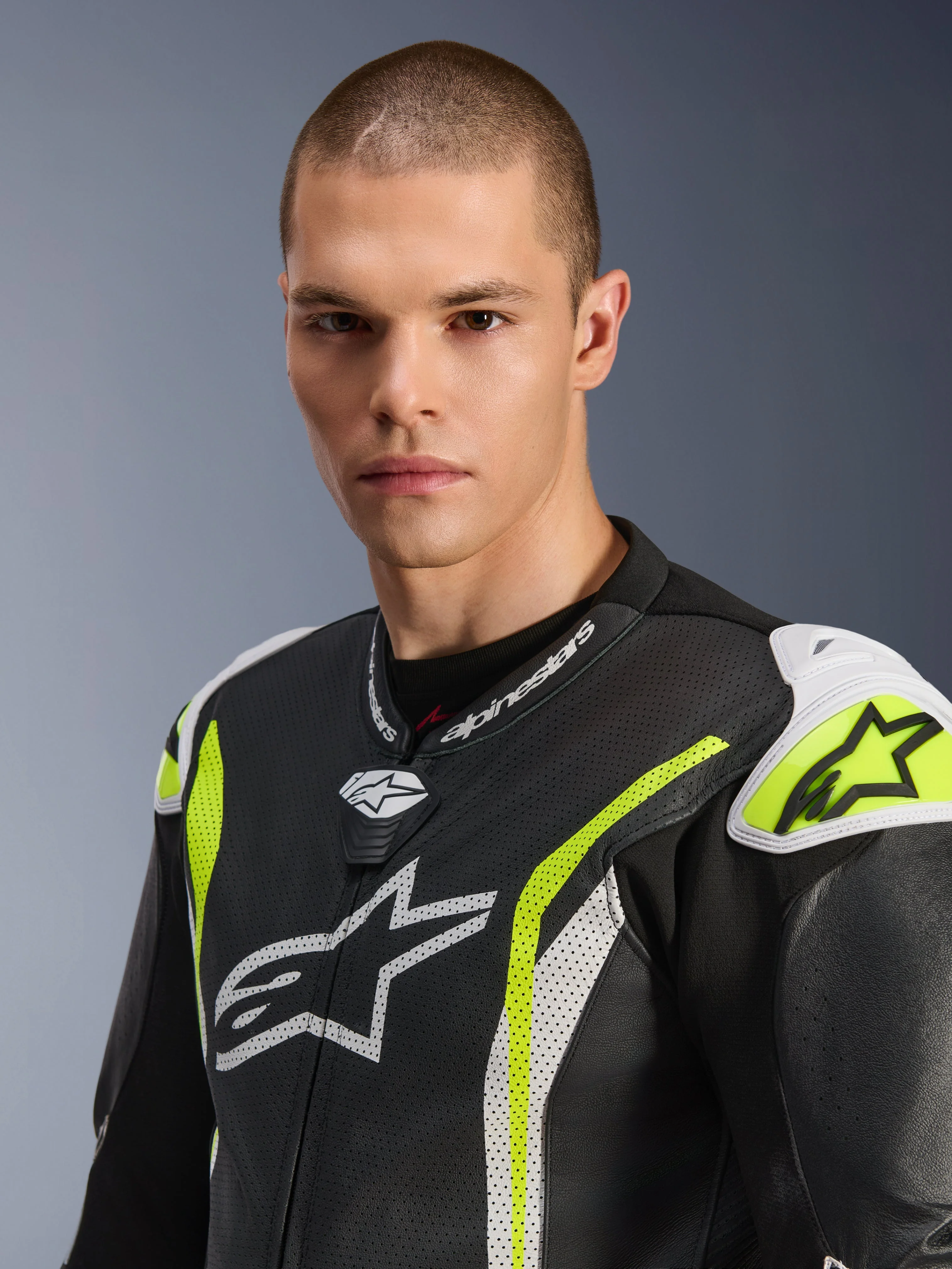 Tuta In Pelle GP Tech V5 1 Pezzo - Image 8