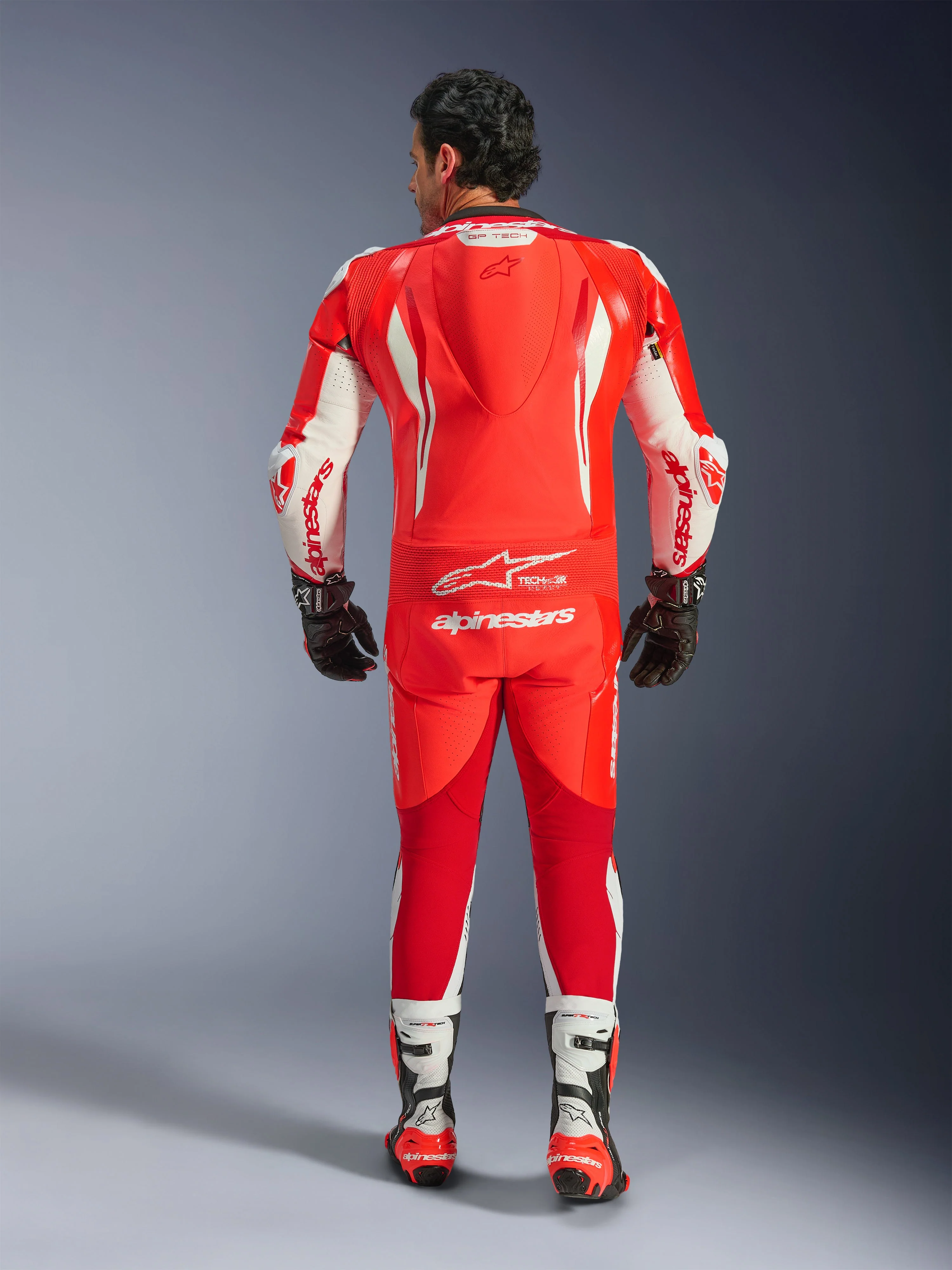 Tuta In Pelle GP Tech V5 1 Pezzo - Image 4