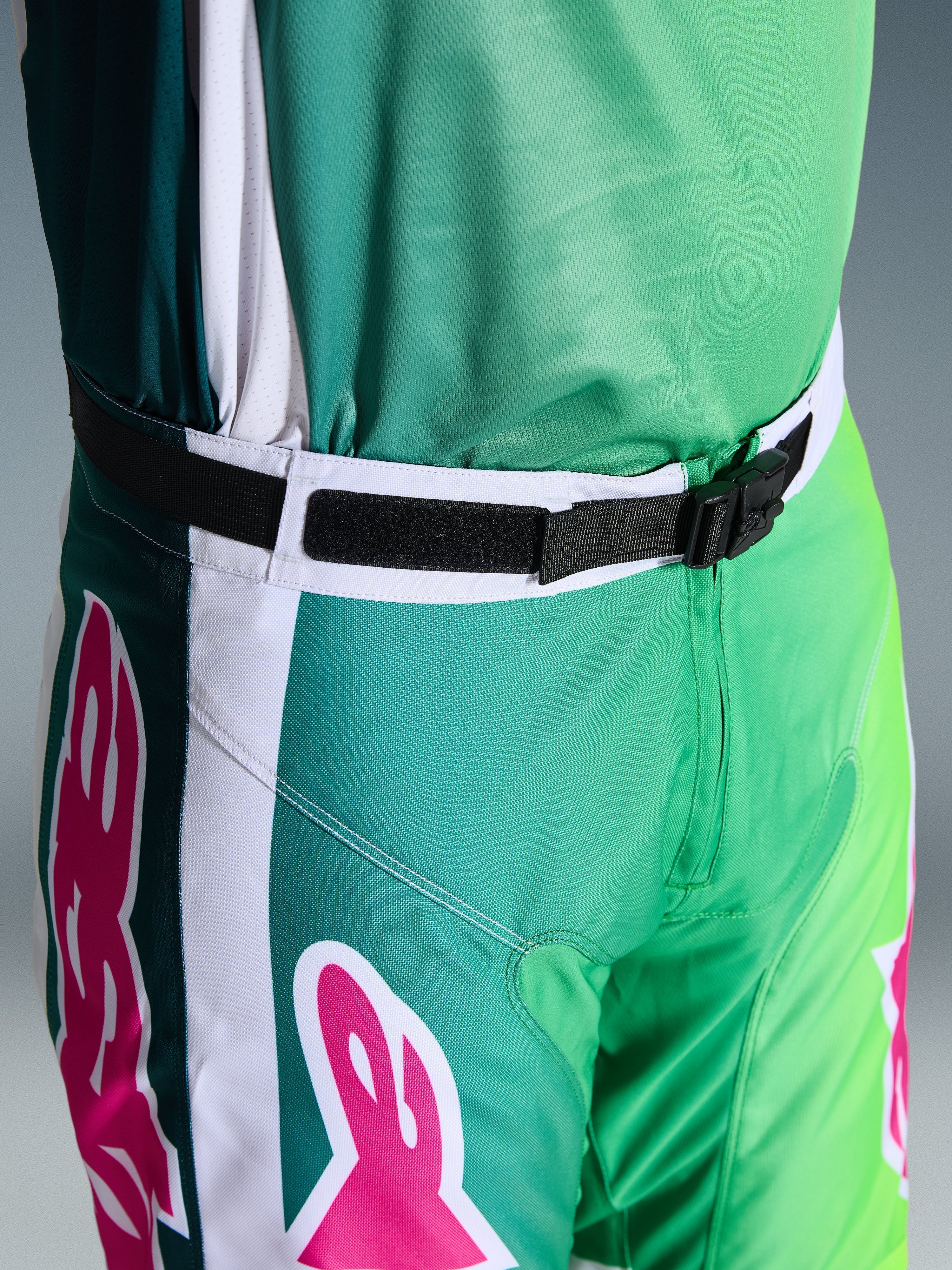 Pantaloni Racer Portl 2026 - Image 9