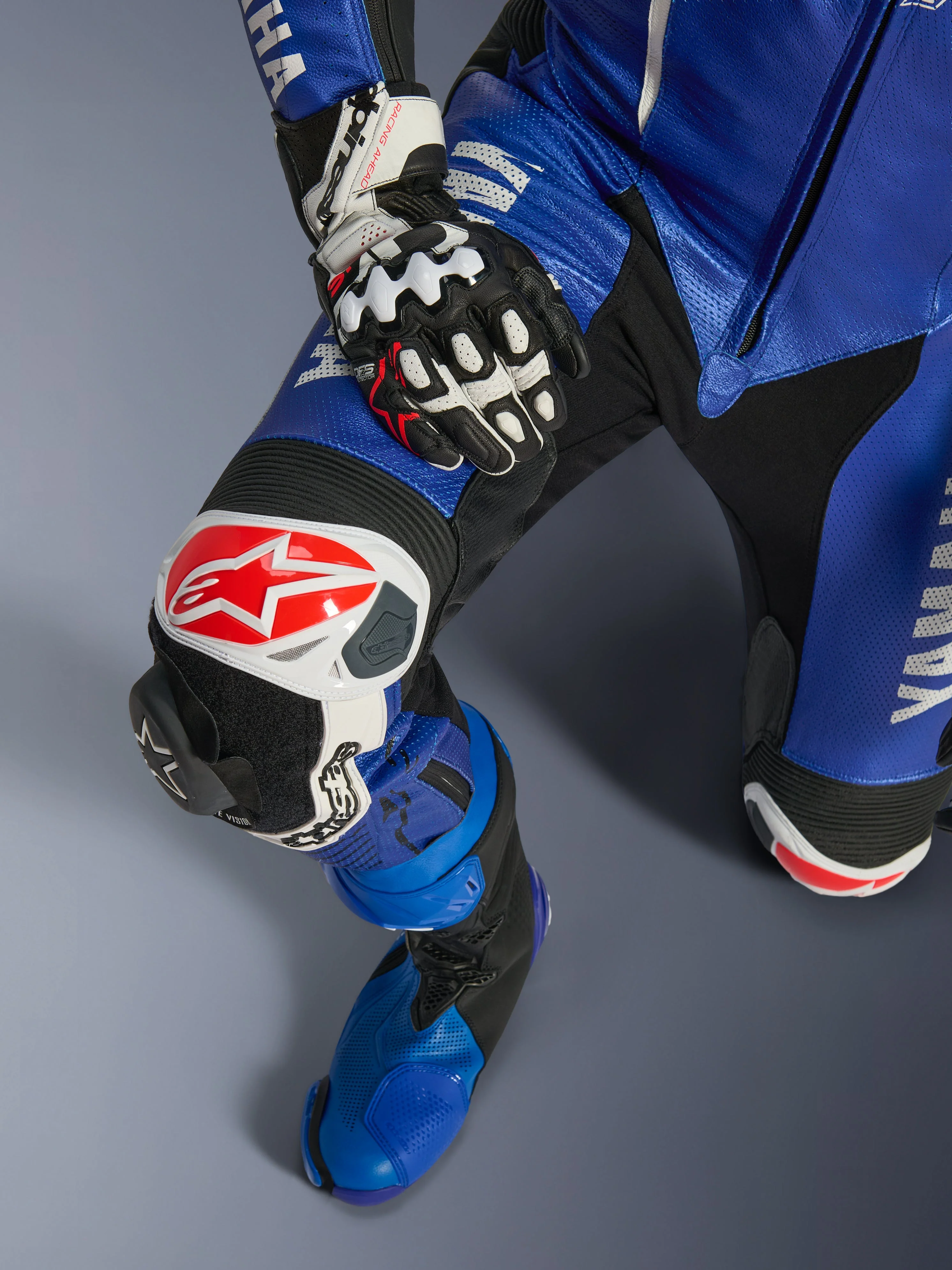 Tuta In Pelle Yamaha GP-R7 1 Pezzo - Image 11