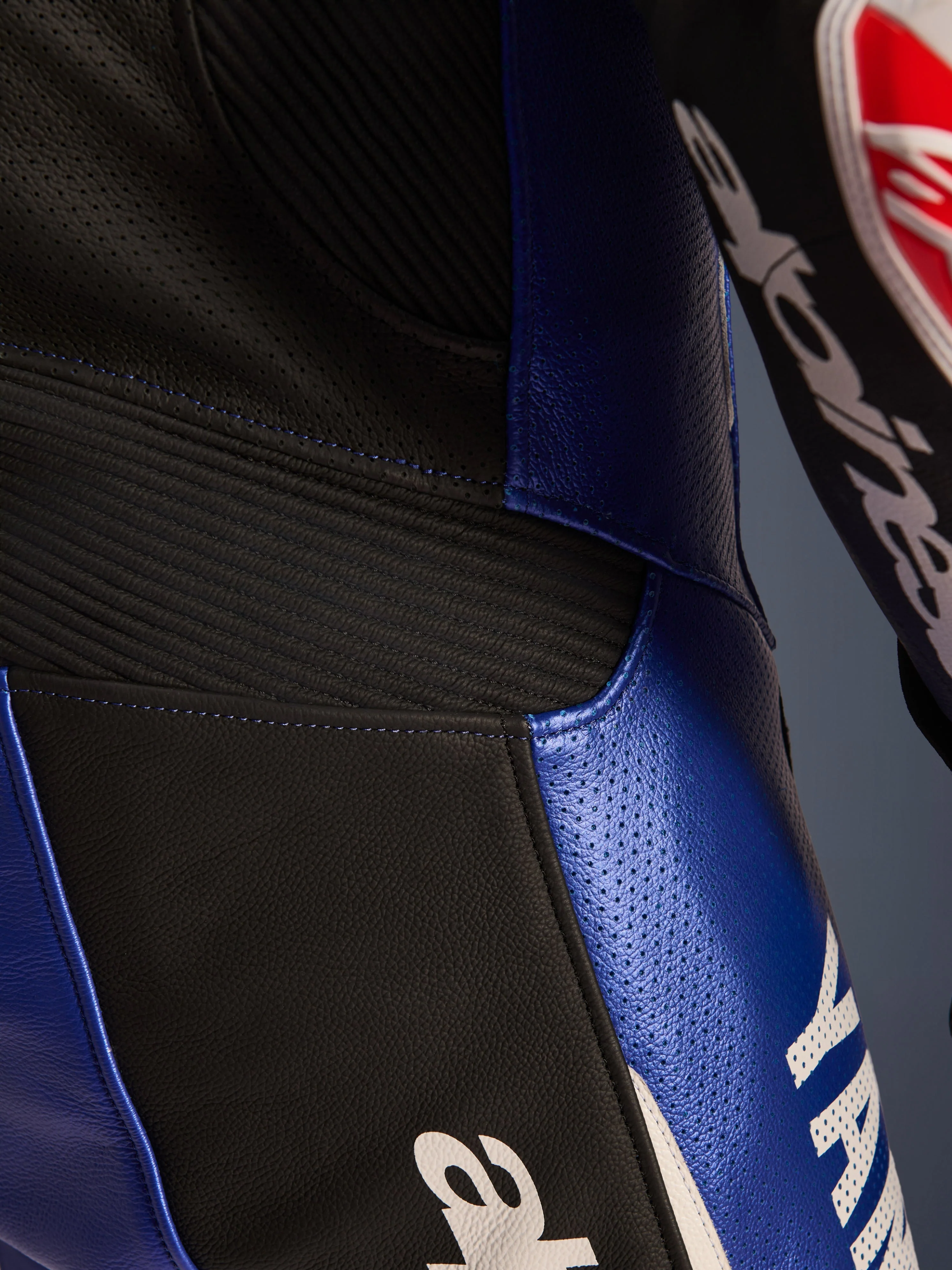 Tuta In Pelle Yamaha GP-R7 1 Pezzo - Image 7
